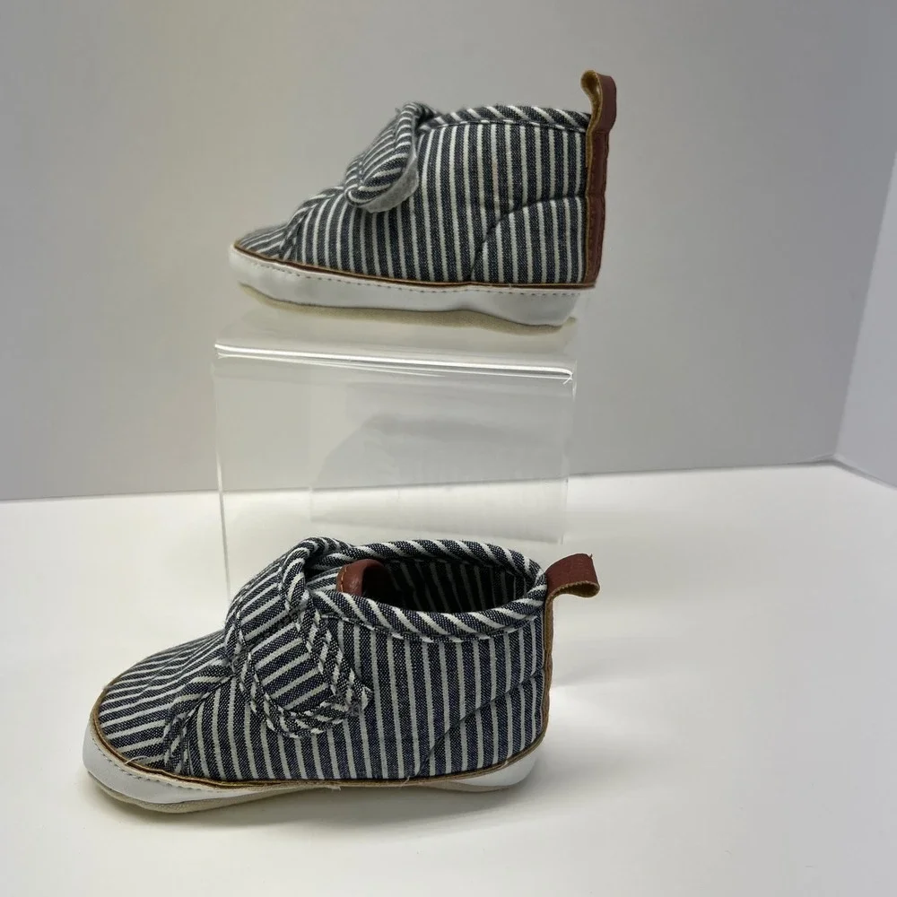 OshKosh b'gosh Shoes Sneakers Striped Hook and Loop Size 2